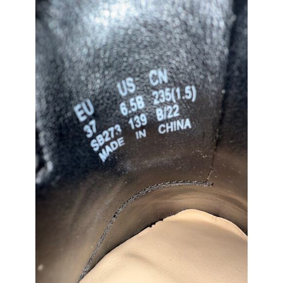 NEW- NWOT Stuart Weitzman Black Leather Loafer Heels Size 6.5B - Picture 9 of 9